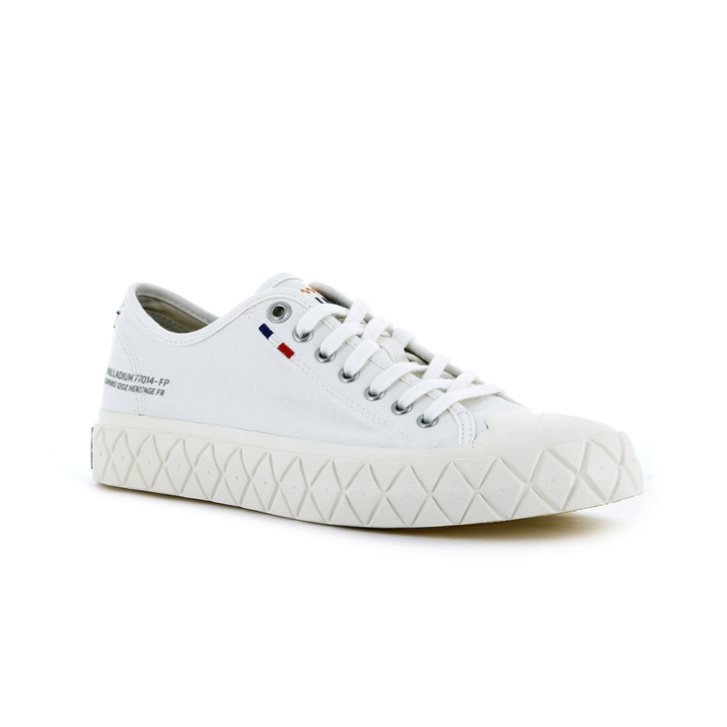 White Palladium Palla Ace Canvas Low Tops Women's Sneakers | ZA-732BFXK